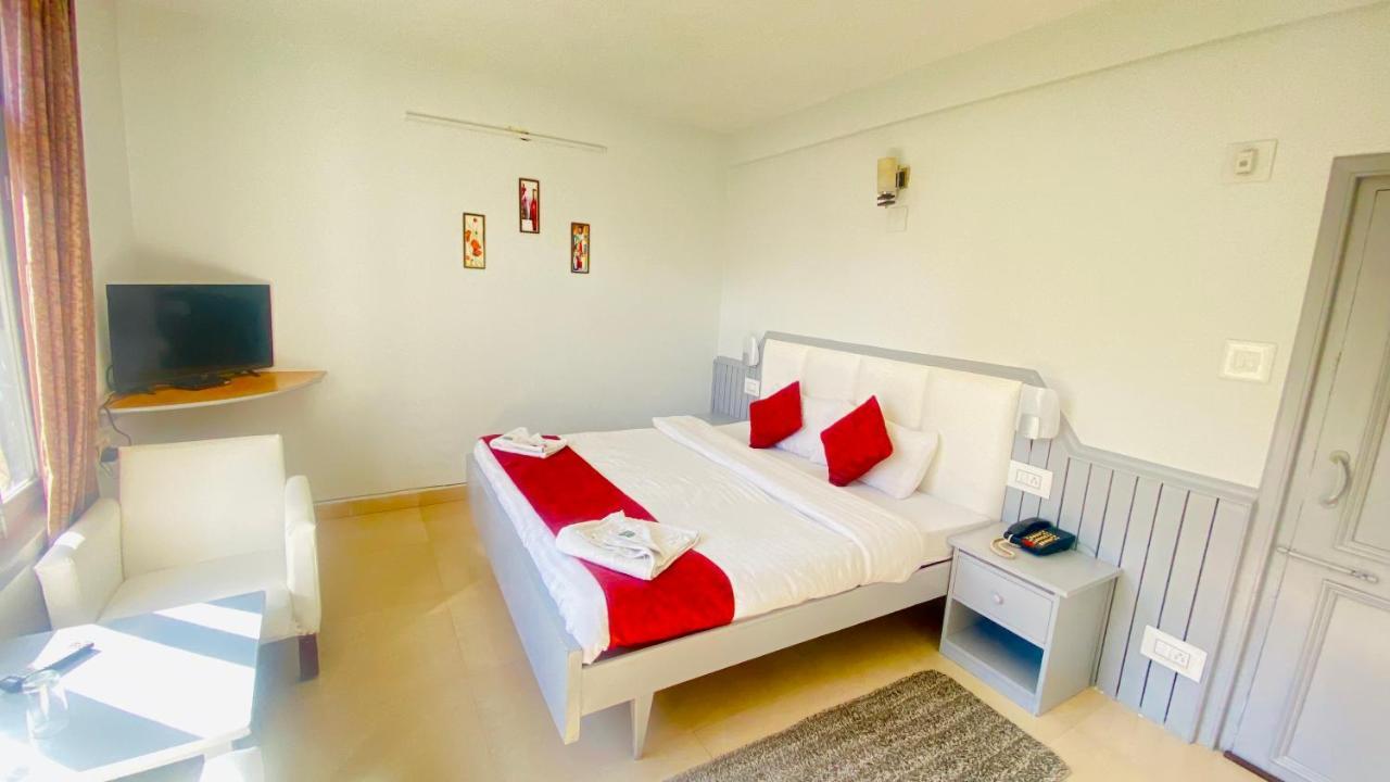 Hotel Mountain Meadows Manali (Himachal Pradesh)